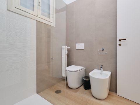 Via Michele di Lando, 114 - Roma