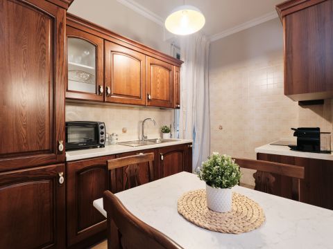 Via Michele di Lando, 114 - Roma