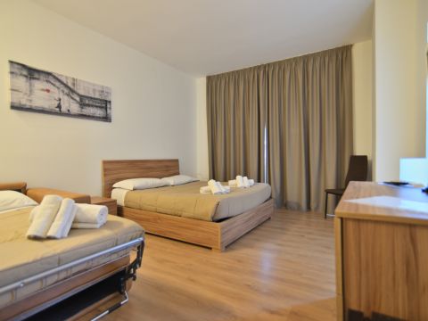 Via Cesare Pascarella, 46 - Roma