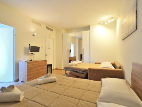 Via Cesare Pascarella, 46 - Roma