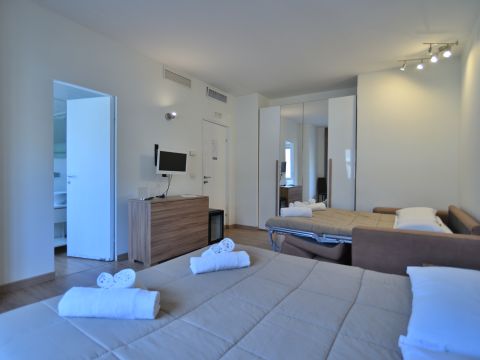 Via Cesare Pascarella, 46 - Roma