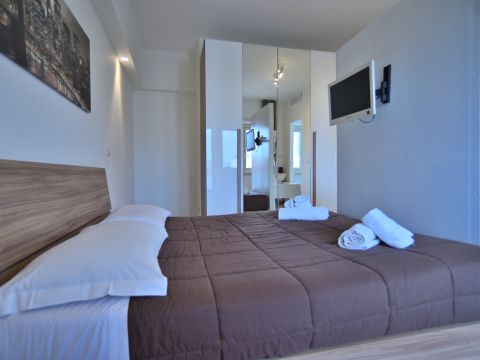 Via Cesare Pascarella, 46 - Roma