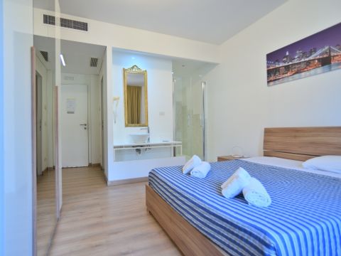 Via Cesare Pascarella, 46 - Roma