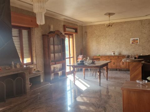 Via Mazzini, 73 - Montepaone