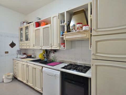 Via Santafiora, 37 - Roma