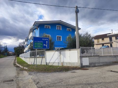 Via del Villino - Alanno