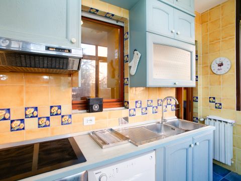 Via Sanzeno, 15 - Roma