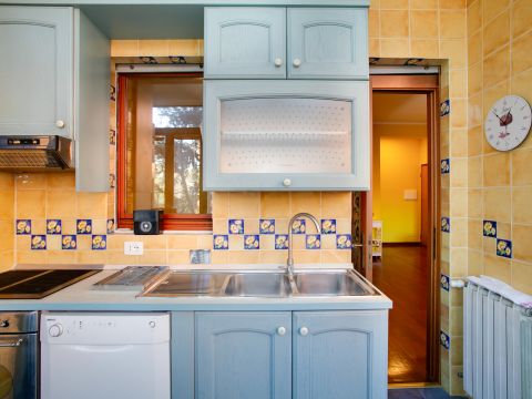 Via Sanzeno, 15 - Roma