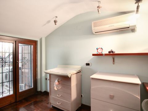 Viale Valle dell'Aniene, 10 - Guidonia Montecelio