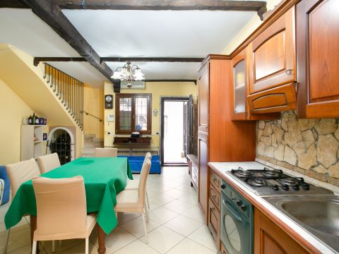 Viale Valle dell'Aniene, 10 - Guidonia Montecelio