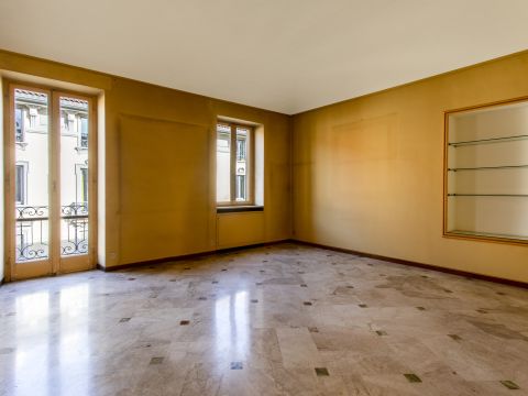 Via Filippo Juvarra, 1 - Torino