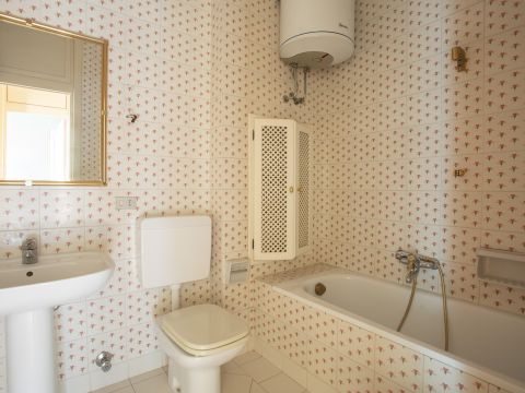 Via Filippo Juvarra, 1 - Torino