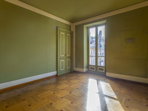 Via Filippo Juvarra, 1 - Torino