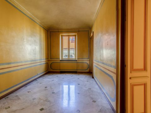 Via Filippo Juvarra, 1 - Torino