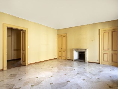 Via Filippo Juvarra, 1 - Torino