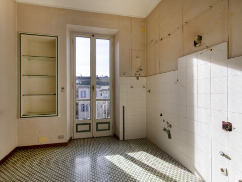 Via Filippo Juvarra, 1 - Torino