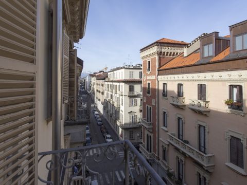 Via Filippo Juvarra, 1 - Torino