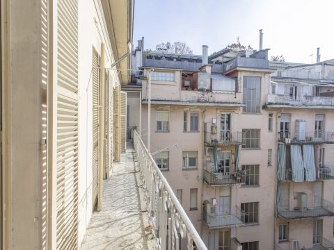 Via Filippo Juvarra, 1 - Torino