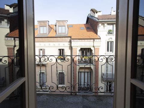 Via Filippo Juvarra, 1 - Torino