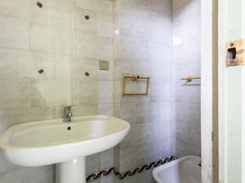 Via Filippo Juvarra, 1 - Torino