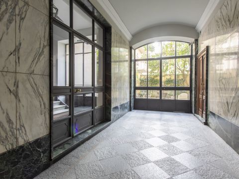 Via Filippo Juvarra, 1 - Torino