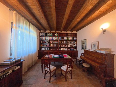 Via I. Rabin, 59 - Casalpusterlengo