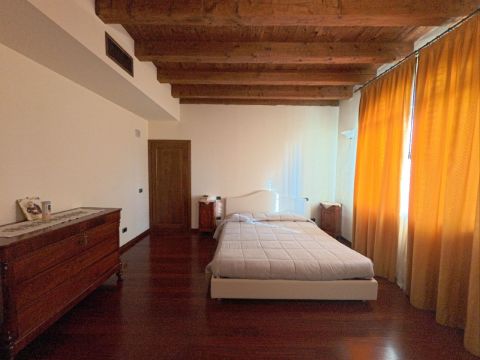 Via I. Rabin, 59 - Casalpusterlengo