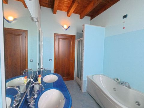 Via I. Rabin, 59 - Casalpusterlengo