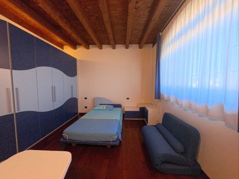 Via I. Rabin, 59 - Casalpusterlengo