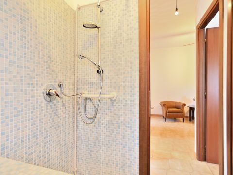 Via Dorzano, 27 - Roma