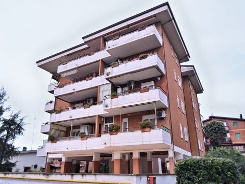 Via Dorzano, 27 - Roma