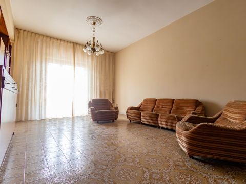 Via Conti di Loritello, 9/B - Catanzaro