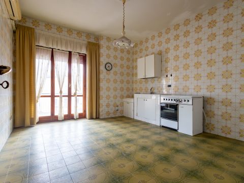 Via Conti di Loritello, 9/B - Catanzaro