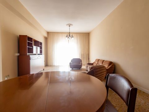 Via Conti di Loritello, 9/B - Catanzaro