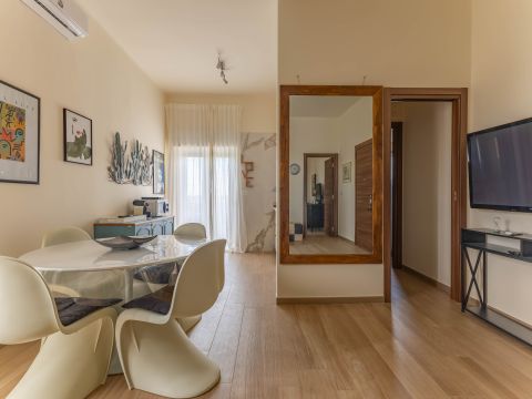 Via Bruno Buozzi, 17 - Bari