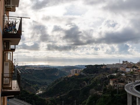 Via Eugenio de Riso, 77 - Catanzaro