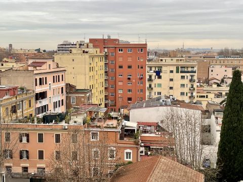 Circonvallazione Casilina, 132 - Roma