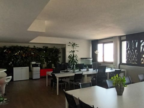 Via Lisbona, 10 - Padova