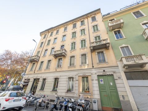 Via Pietro Colletta, 30 - Milano