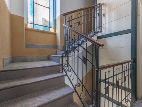 Via Pietro Colletta, 30 - Milano