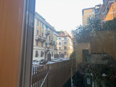 Via Emilio Morosini, 51 - Milano