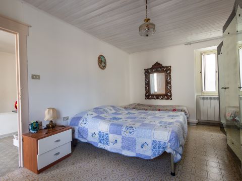 Via Giacomo Matteotti, 20 - Caraffa Di Catanzaro