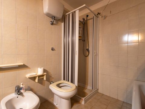 Via Giacomo Matteotti, 20 - Caraffa Di Catanzaro