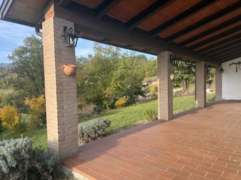 Lagrimone, PR, Italia - Tizzano Val Parma