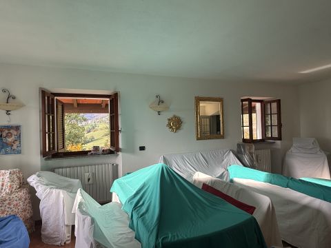 Lagrimone, PR, Italia - Tizzano Val Parma