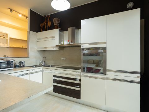 Piazza Giacomo Matteotti, 40 - Livorno