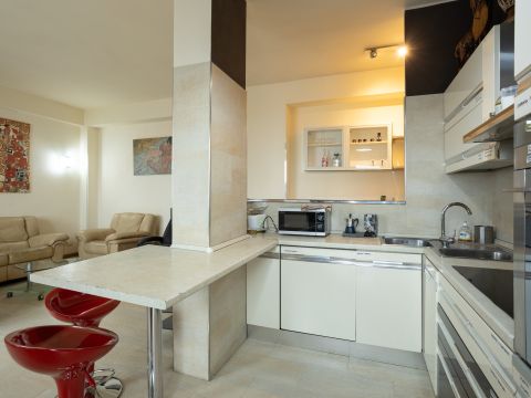 Piazza Giacomo Matteotti, 40 - Livorno