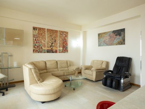 Piazza Giacomo Matteotti, 40 - Livorno