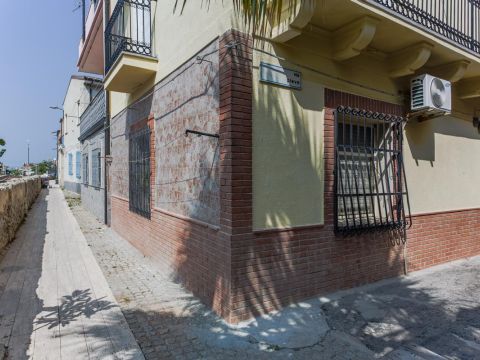 Via Piave, 1 - Marina Di Gioiosa Ionica