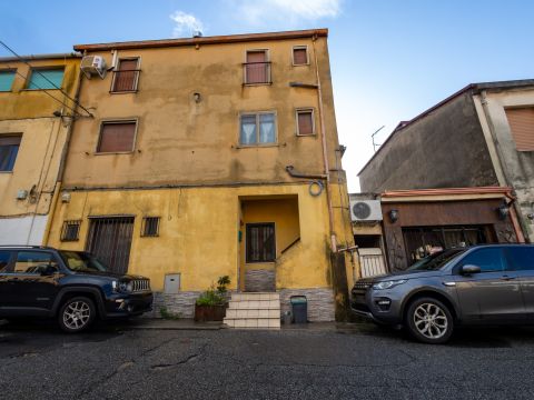 Via degli Svevi, 92 - Catanzaro